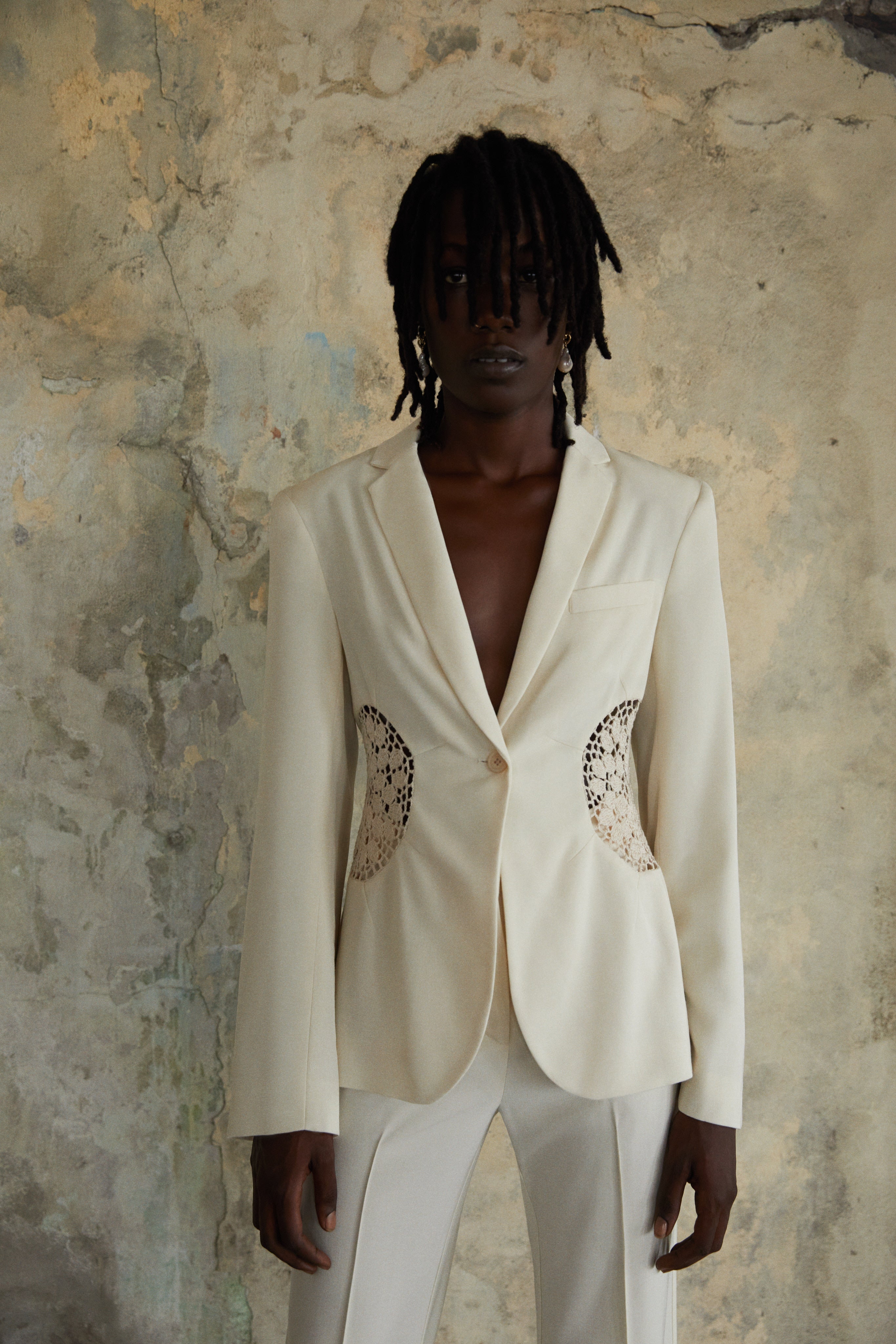 TOWER BLAZER